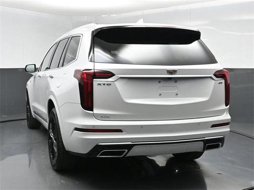 2025 Cadillac XT6 Premium Luxury AWD