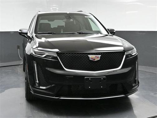 2025 Cadillac XT6 Sport AWD