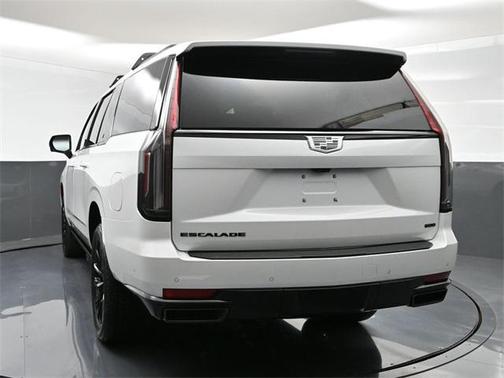 2024 Cadillac Escalade ESV Sport Platinum