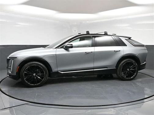 2025 Cadillac LYRIQ Luxury w/1SC