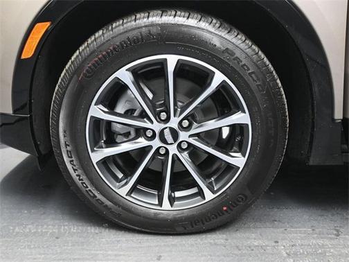 2025 Cadillac XT4 Sport
