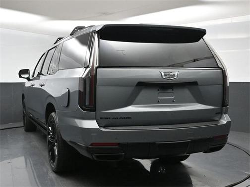 2026 Cadillac Escalade ESV Sport Platinum