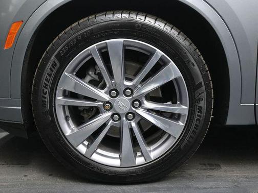 2023 Cadillac XT6 Premium Luxury AWD