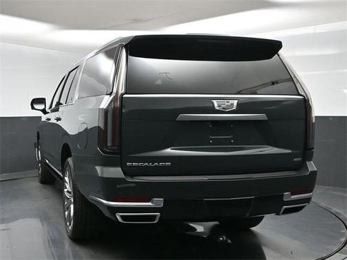 2026 Cadillac Escalade ESV Luxury