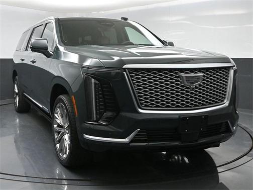 2026 Cadillac Escalade ESV Luxury