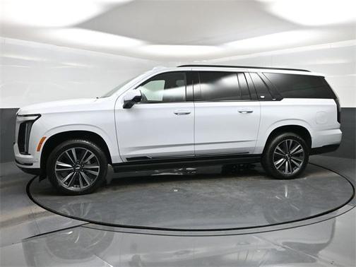 2026 Cadillac Escalade ESV Sport