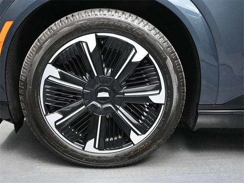 2025 Cadillac Escalade IQ Sport 1