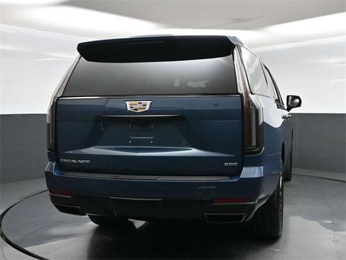 2026 Cadillac Escalade ESV Sport Platinum