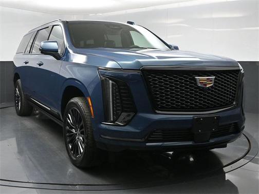 2026 Cadillac Escalade ESV Sport Platinum
