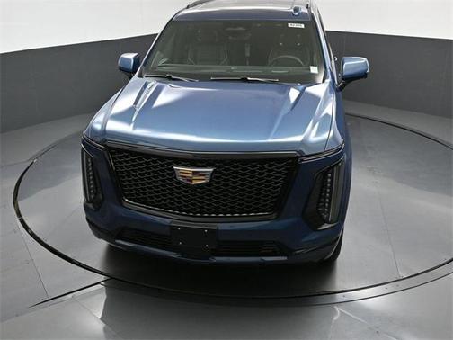 2026 Cadillac Escalade ESV Sport Platinum