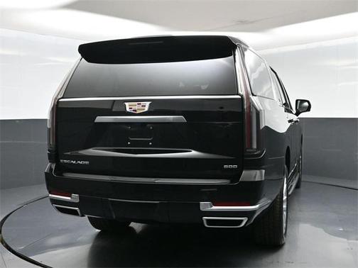 2025 Cadillac Escalade ESV Luxury