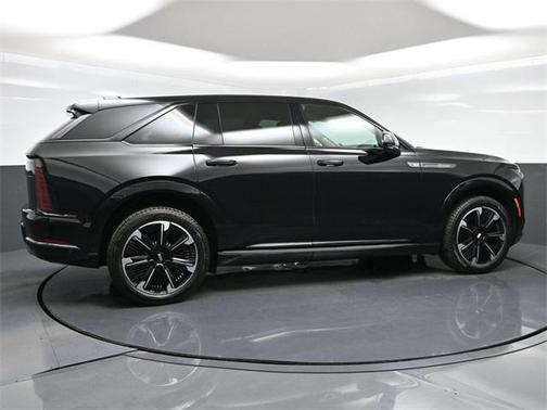 2025 Cadillac Escalade IQ Sport 2