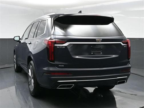 2025 Cadillac XT6 Premium Luxury AWD