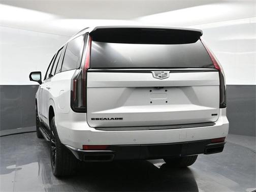 2021 Cadillac Escalade Sport