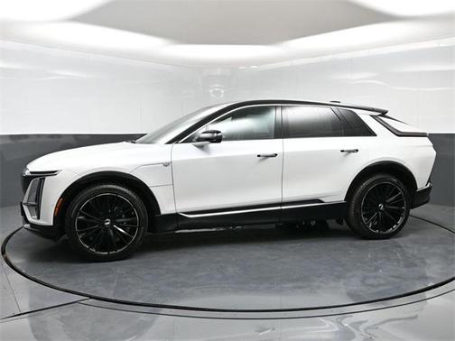 2025 Cadillac LYRIQ Luxury w/1SC