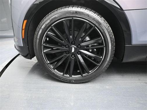 2025 Cadillac LYRIQ Luxury w/1SC