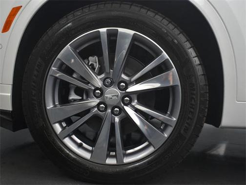 2024 Cadillac XT6 Premium Luxury AWD