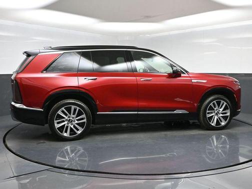 Radiant Red Tintcoat 2026 Cadillac VISTIQ Luxury