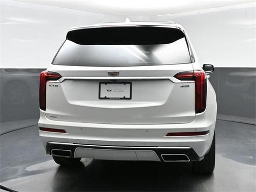 2022 Cadillac XT6 Premium Luxury AWD