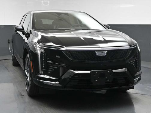 Black Raven 2026 Cadillac OPTIQ Sport