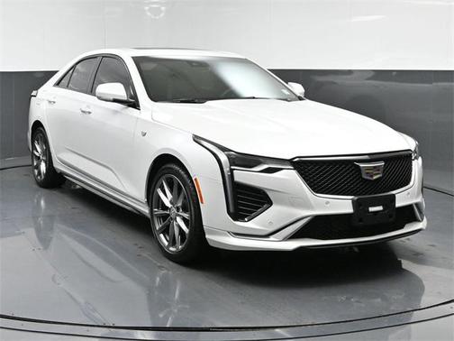 2022 Cadillac CT4 Sport