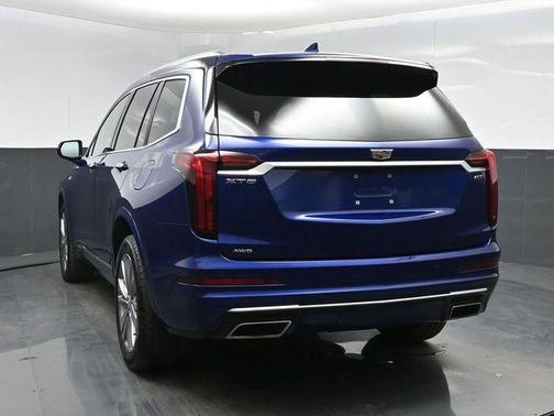 2023 Cadillac XT6 Premium Luxury AWD