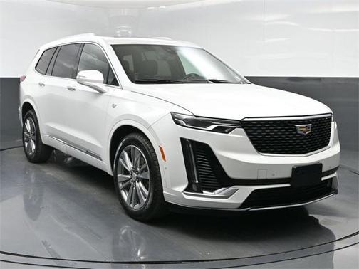 2022 Cadillac XT6 Premium Luxury AWD