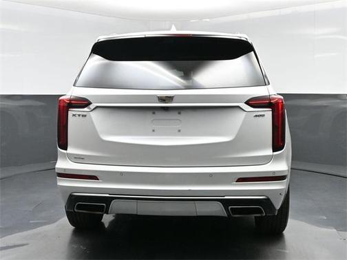 2022 Cadillac XT6 Premium Luxury AWD