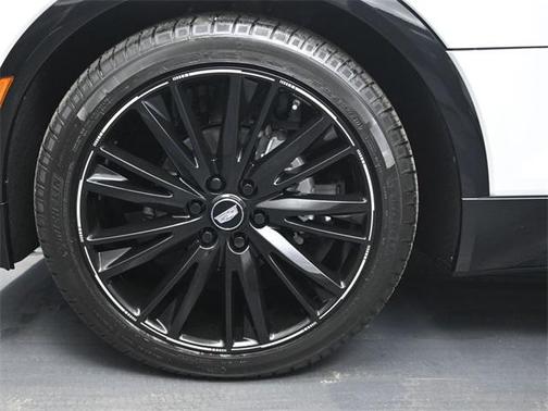 2025 Cadillac LYRIQ Luxury w/1SC