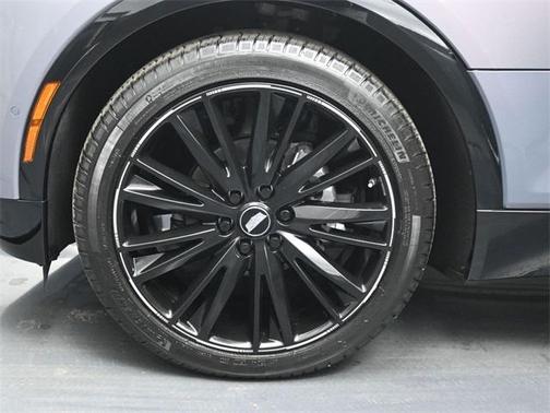 2025 Cadillac LYRIQ Luxury w/1SC