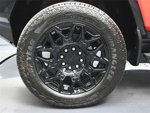 2025 GMC HUMMER EV SUV 3X