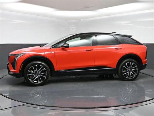 2025 Cadillac OPTIQ Sport 1 AWD