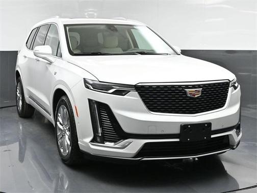 2025 Cadillac XT6 Premium Luxury AWD