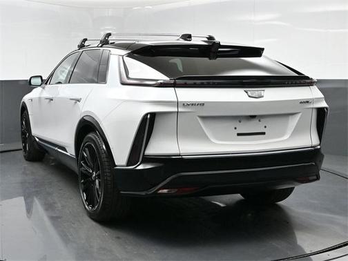2025 Cadillac LYRIQ Luxury w/1SC
