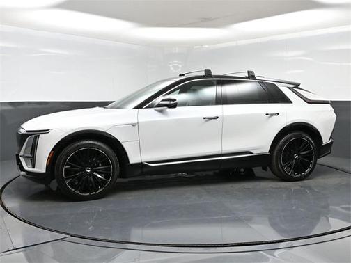 2025 Cadillac LYRIQ Luxury w/1SC
