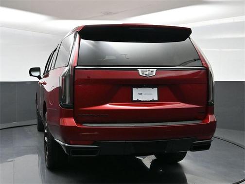2023 Cadillac Escalade Sport