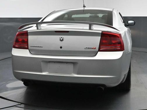 Bright Silver Metallic Clearcoat 2008 Dodge Charger SRT8