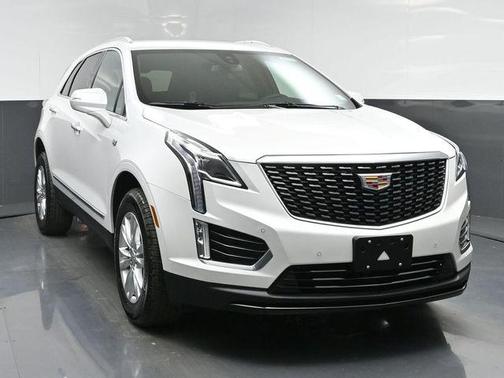 2026 Cadillac XT5 Luxury