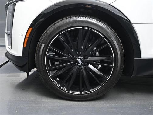 2025 Cadillac LYRIQ Luxury w/1SC