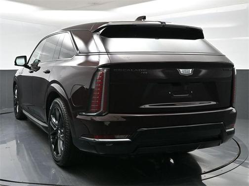 2025 Cadillac Escalade IQ Sport 1