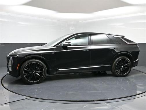 2025 Cadillac LYRIQ Luxury w/1SC