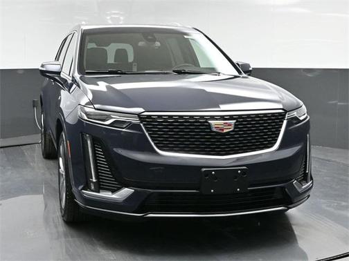 2025 Cadillac XT6 Premium Luxury AWD