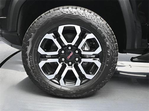 2025 GMC Canyon Base