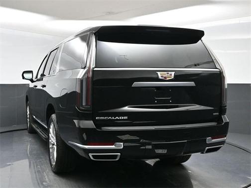 2025 Cadillac Escalade ESV Premium Luxury