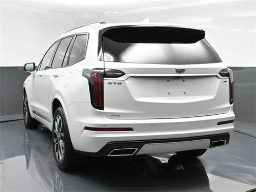 2025 Cadillac XT6 Sport AWD