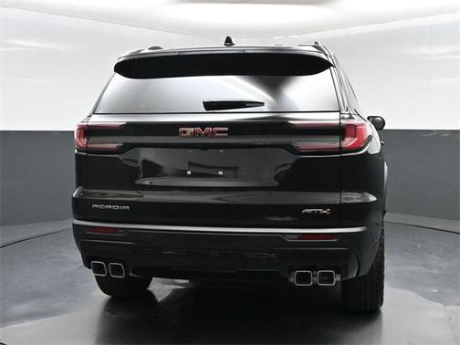 2026 GMC Acadia AT4 AWD