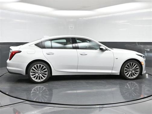 2022 Cadillac CT5 Premium Luxury