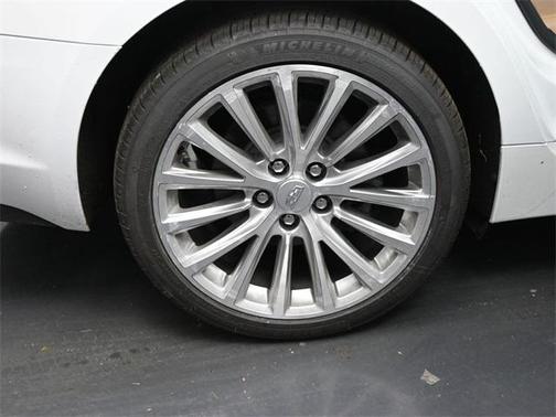 2022 Cadillac CT5 Premium Luxury