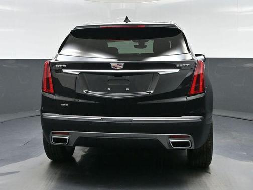 Stellar Black Metallic 2026 Cadillac XT5 Premium Luxury
