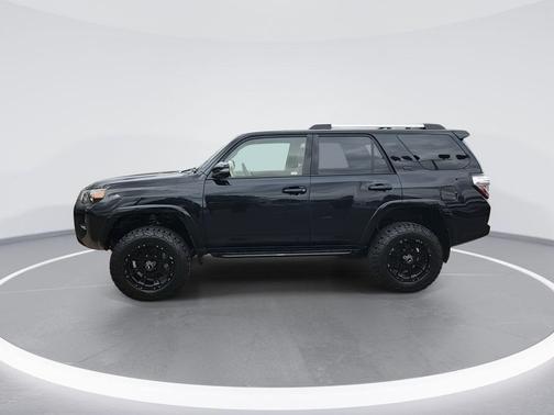 Midnight Black Metallic 2022 Toyota 4Runner SR5 Premium